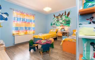 Beautiful Home In Pula With Wifi - 5