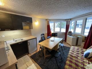 Charmant Studio Rénové au Pied des Pistes avec Casier à Skis - FR-1-787-47 - Laveissière - 0
