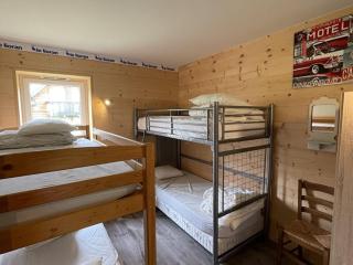 **Appartement T3 avec Terrasse, Parking et Proche Pistes** - FR-1-787-48 - Laveissière - 8