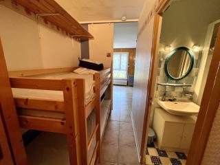 Studio au pied des pistes avec Wifi, idéal pour 4 personnes, proche commerces et patinoire - FR-1-787-63 - Laveissière - 5