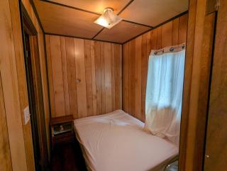 Tiny Wood Cottage 23 - Wasaga Beach - 6