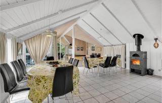 Cozy Home In Væggerløse With Sauna - 7