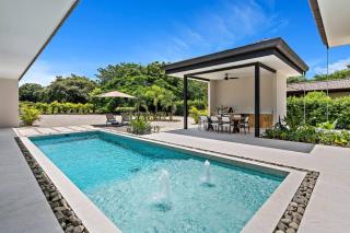 Villa Paradiso Private Pool, Gated Community, Golf, Beach - Playa Avellana - 1