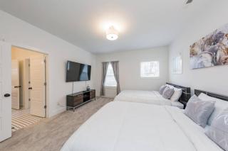 New Luxury big house Near Gulch 4 king 4 queen 2 twin - 2