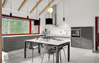 Awesome Home In Grenaa With Wifi - 4