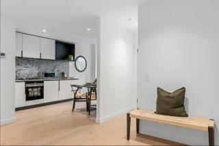 Prestigious lV56 1BR Apt CBD at West Side Place #WSP56B - 7