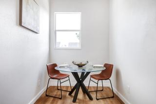 Modern Flat Nr Dt River Walk Zoo Wifi Bbq Desk - San Antonio - 7