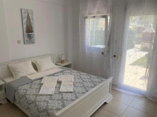 Lili House In Nikiti 150m From The Beach - Nikiti - 1