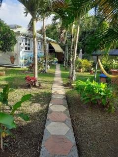 Bungalow charmant à Sainte-Rose avec terrasse et piscine - Sainte-Rose - 2
