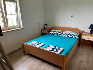 Apartment for 6 Persons direct seaside, ground floor - Ljubač - 8