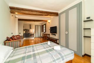 Alexander House - Turin - 0