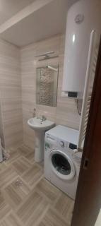 Apartment 28 - 5