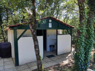 EMPLACEMEMENT TENTE En FORET - Saint-Aubin-de-Nabirat - 4