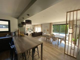 Piscine et villa tout confort au cœur des Alpilles - 8