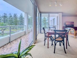 Burleigh Beach Escape - Gold Coast - 4