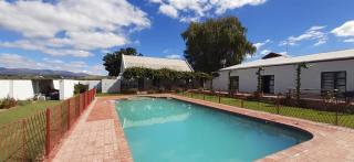 Farmhouse Guestrooms - 1