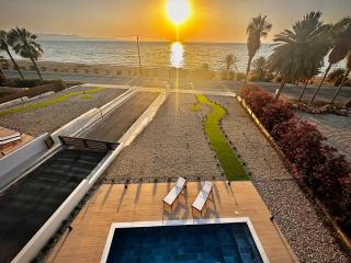 Santa Barbara Seafront villas w jacuzzi pool - Paphos - 5