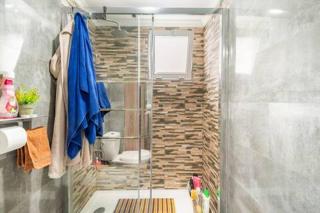 Habitación privada en apartamento de Alfonso - Seville - 5