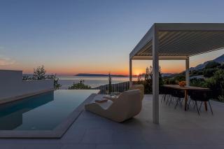 Villa Sara - Stunning View - Makarska Exklusiv - Podgora - 1