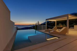 Villa Sara - Stunning View - Makarska Exklusiv - Podgora - 3