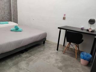 Triple Room in King Queen Single Bukit Mertajam Alma - Bukit Mertajam - 1