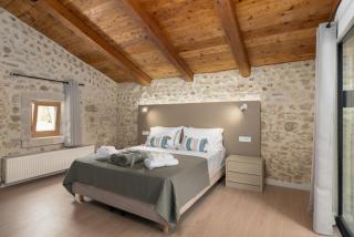 The Olive Mill Loft - Oil Mill to Lavish Leisure - Prinés - 7