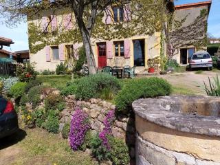 Chambres D'hôtes LES PAPILLONS - Mars - 0