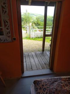 Charmantes Western-Zimmer mit Veranda auf dem Raihof - - 3