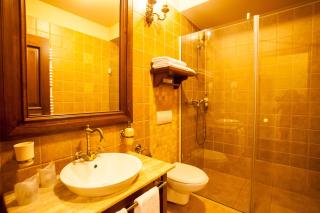 Hotel Bella Muzica - Braşov - 1