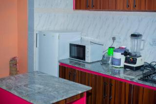 Kays Apartment - Okpanam - 3