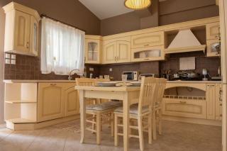 Serenity Guesthouse - Selianitika - 4