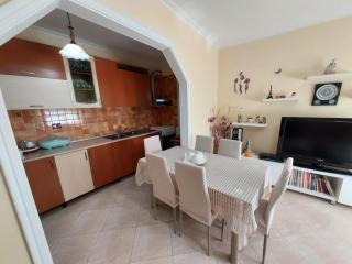 Alba di Valona Apartment - 9