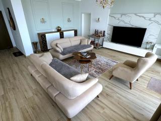 Seafront Oasis Luxury Apartment, with Sae View - Saranda - 2