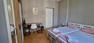 Lambo's Corner Varna - Guest Rooms - Varna - 2