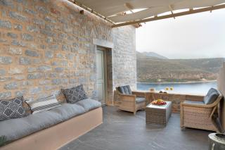 Akrolithi Guesthouse - Karavostasi - 9