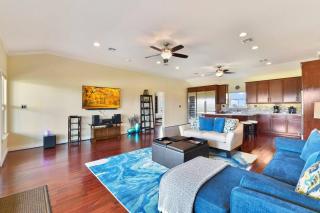 Dancing with Waves Beach House with 3 bedrooms and 2 baths - Galveston - 9