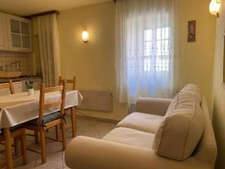 Cosy Apartment in Old Quarter - Baška - 9