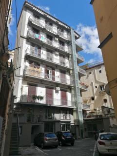 Martuccihouse - Naples - 8