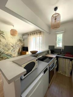 Studio climatisé avec balcon à 10 mn des plages - Saint-Raphaël - 5