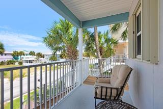Sailor's Cove - Navarre - 2