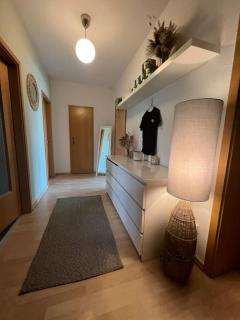 Welcome Pretty Home! Wohnung mit Balkon und Stellplatz - Chemnitz - 4