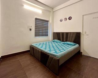 Egarden Dharma Yog 2BHK Suite with Balcony - Benares - 9