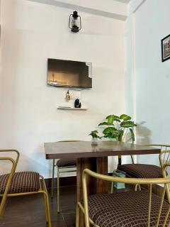 Egarden Dharma Yog 2BHK Suite with Balcony - Benares - 8
