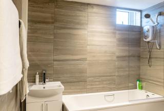 2 bedrooms-4 Guests-babycot-wifi-freeparking - 4