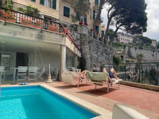 La Casa di Samantha a Villa Regina a picco sul mare con piscina - Pieve Ligure - 1