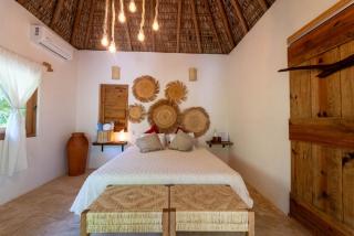 Casa Mariposa Beach Hotel - - 7