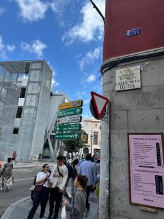 Madrid Centro Suite Vanguardista - Madrid - 9
