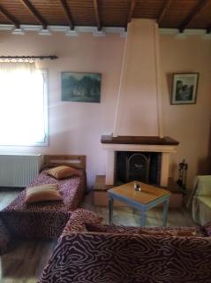 Kiki Guest House - Lefkimi - 7