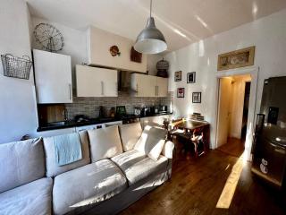 Ground Floor Apartment Sleeps 4, London Zone 2 Close to Central Victoria Line - London - 7