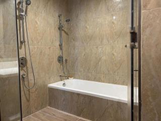 شقة غرفتين وصالة منتجع ميلينيوم صلالة لشقق التمليك - Two bedroom apartment Millennium Salalah Owning apartment - Daḩārīz - 2